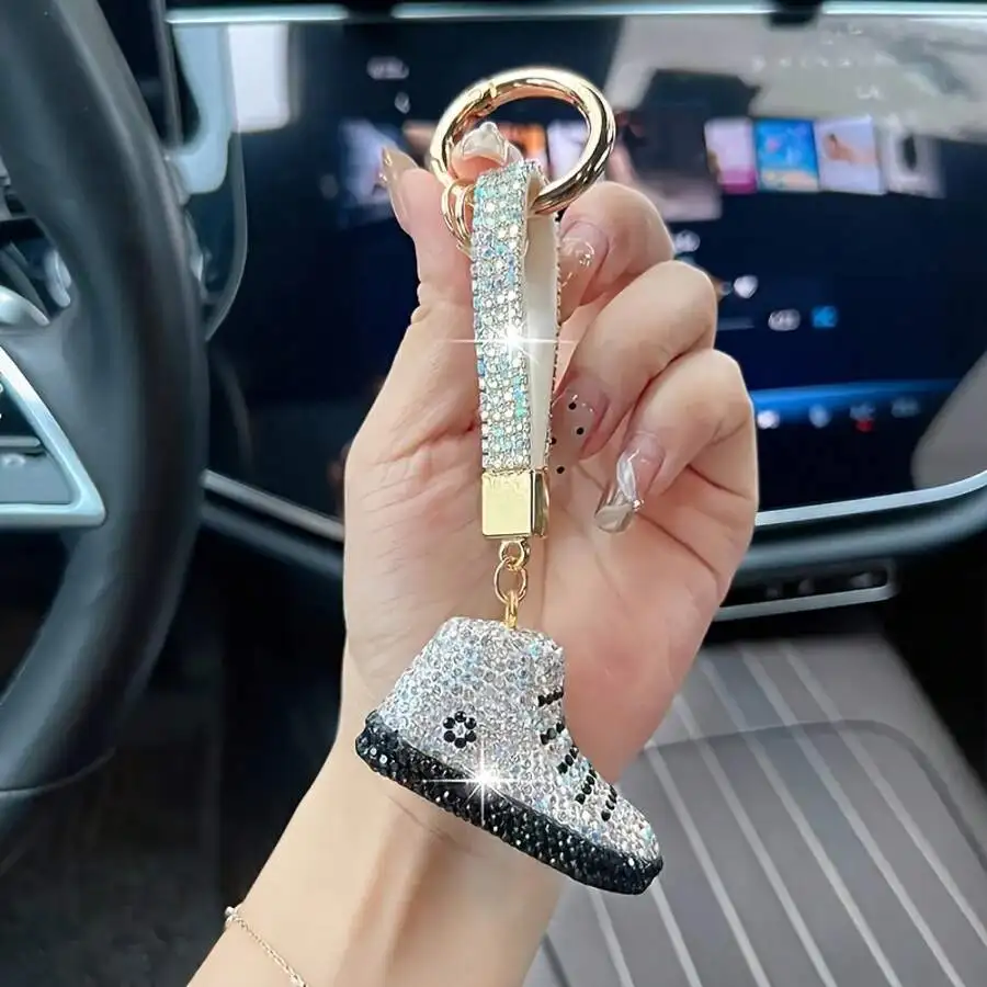 Rhinestone-Embellished Shoe Keychain For Women Zinc Alloy Car Key Ring Bag Charm Pendant
Rhinestone-Embellished Shoe Keychain For Women Zinc Alloy Car Key Ring Bag Charm Pendant