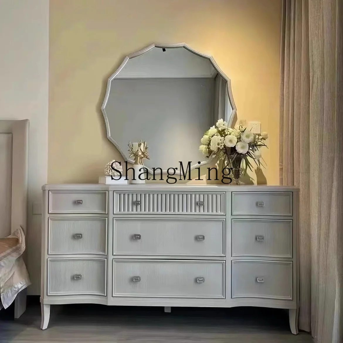 CL высокое качество ретро обеденный боковой шкаф из цельного дерева простой современный шкаф для хранения ведра из цельного дерева
CL высокое качество ретро обеденный боковой шкаф из цельного дерева простой современный шкаф для хранения ведра из цельного дерева