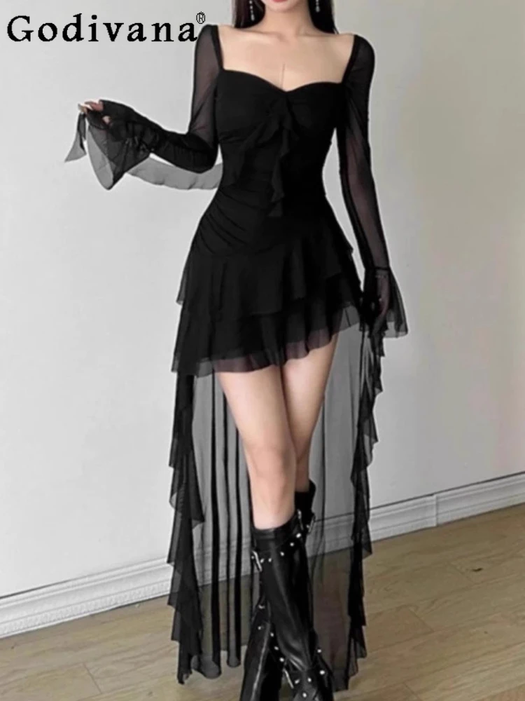 L-4XL Plus Size French Temperament Black Ruffles Fairy Suspender Dress Lady Spring Long Sleeve Square Neck Long Tail Dresses
L-4XL Plus Size French Temperament Black Ruffles Fairy Suspender Dress Lady Spring Long Sleeve Square Neck Long Tail Dresses