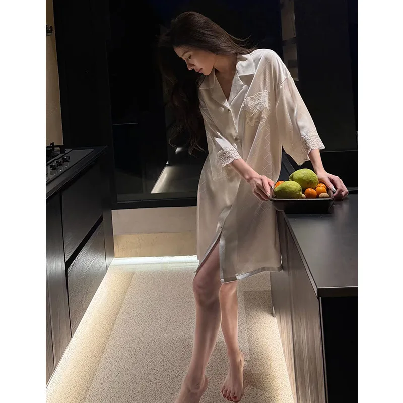 Sexy long ice silk pajamas thin pure loose shirt nightdress can be worn outside the summer high sense
Sexy long ice silk pajamas thin pure loose shirt nightdress can be worn outside the summer high sense