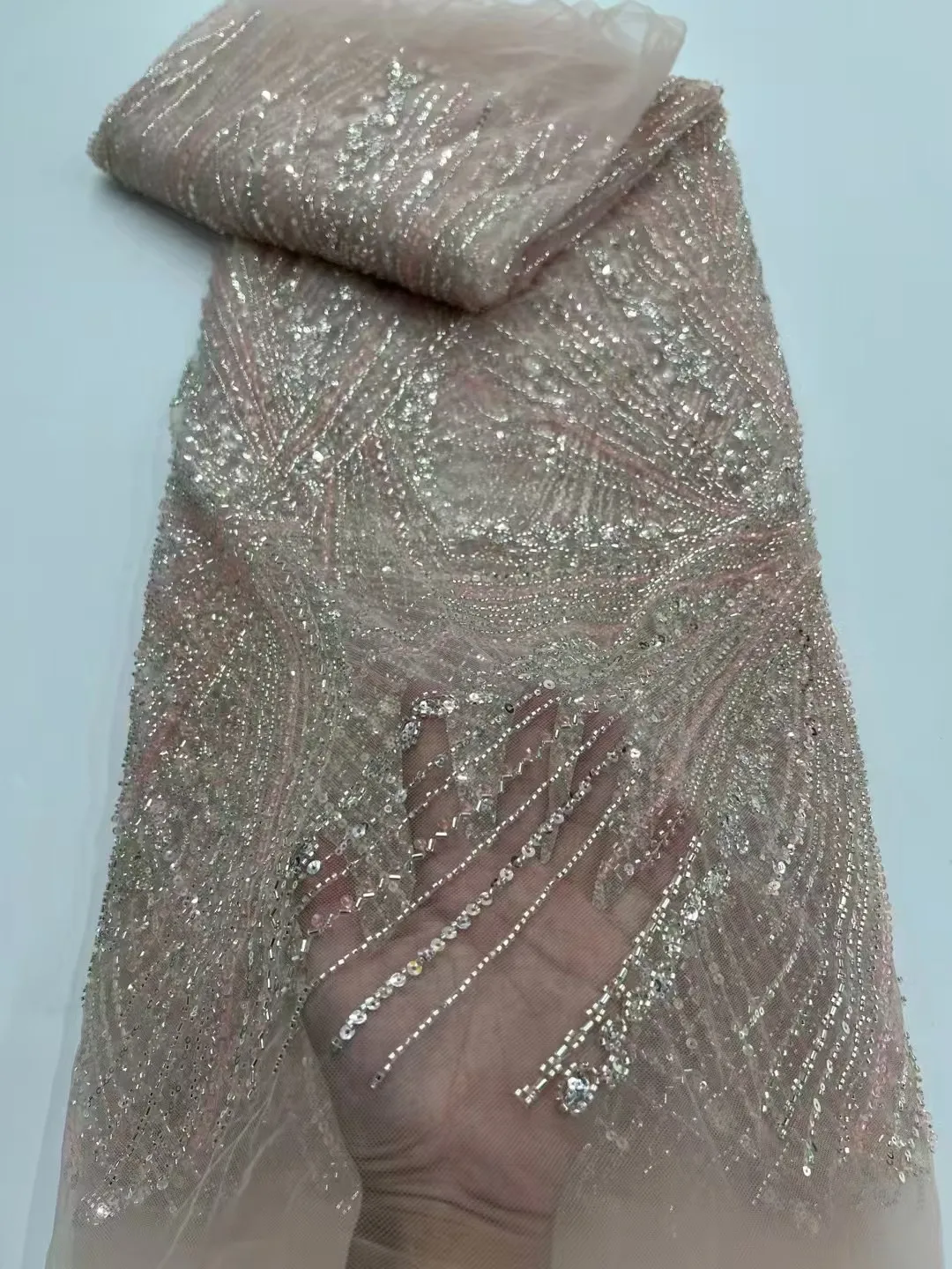 African Sequins Beaded Groom Lace Fabric High Quality French Tulle Lace Fabric 2024 Embroidery Nigerian Lace Fabrics
African Sequins Beaded Groom Lace Fabric High Quality French Tulle Lace Fabric 2024 Embroidery Nigerian Lace Fabrics