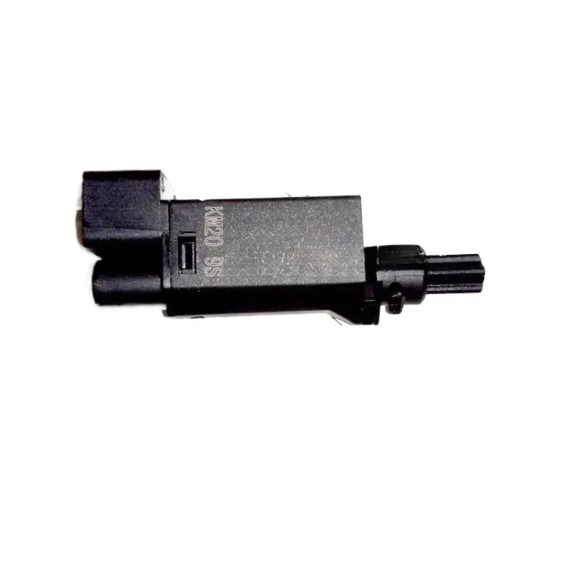 A21-3720050 1pc Genuine Clutch Switch Assembly for Chery A5 New QQ Arrizo 5 7 Tiggo 3X 7 5X 8
A21-3720050 1pc Genuine Clutch Switch Assembly for Chery A5 New QQ Arrizo 5 7 Tiggo 3X 7 5X 8