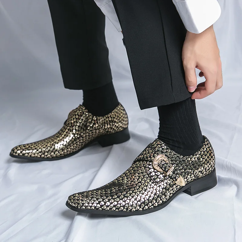 2024 Luxury Brand Coiffeur Men Party Shoes Monk Gold Shoes Men Wedding Dress Oxfords Formal Shoes Men Zapatos Italianos Hombre
2024 Luxury Brand Coiffeur Men Party Shoes Monk Gold Shoes Men Wedding Dress Oxfords Formal Shoes Men Zapatos Italianos Hombre