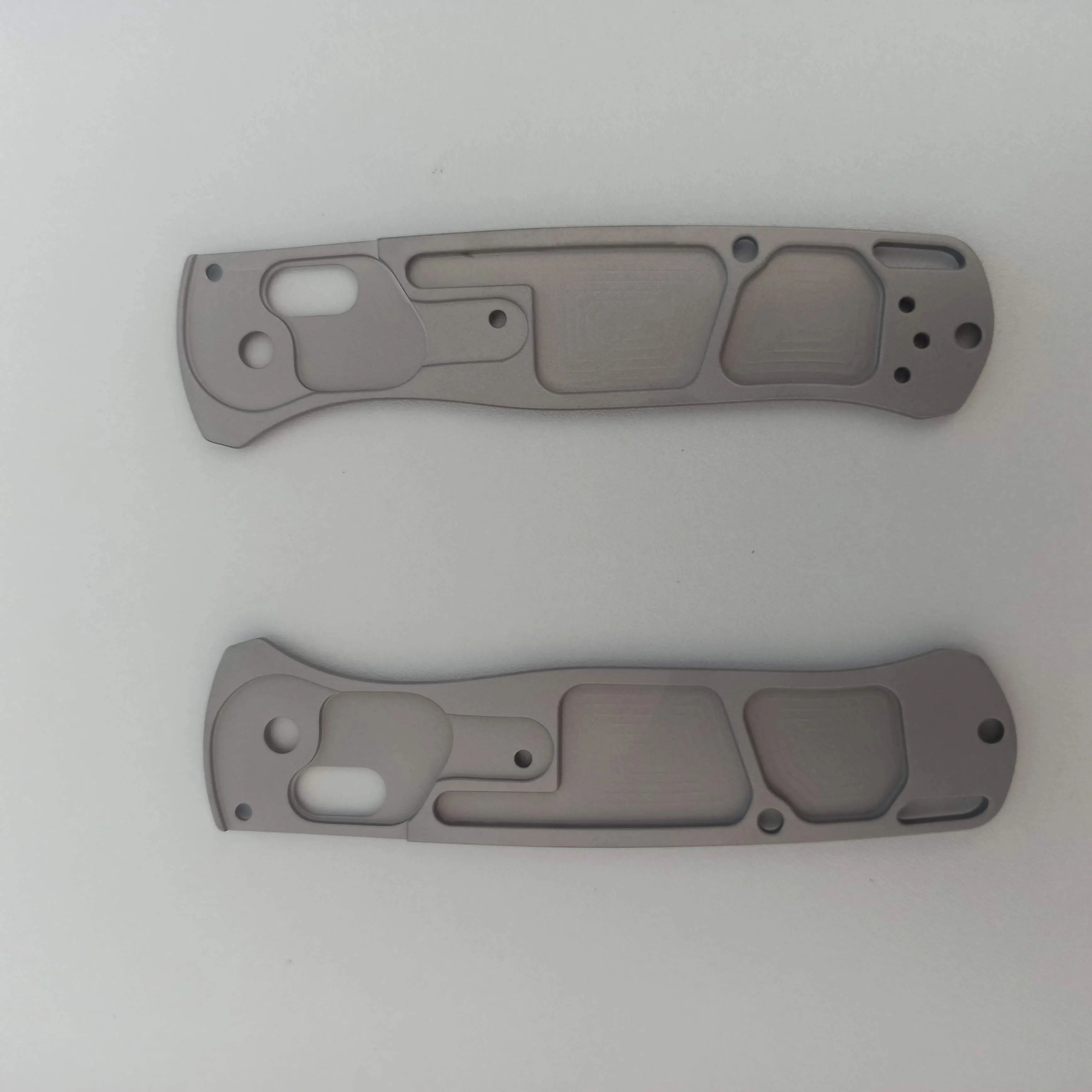 3 Type1 Pair Custom Made Titanium Alloy Grip Handle, Scales for Benchmade Bugout 535 Knives
3 Type1 Pair Custom Made Titanium Alloy Grip Handle, Scales for Benchmade Bugout 535 Knives