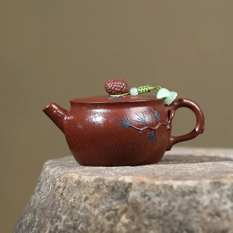 Yixing Purple Clay Teapots Small Capacity Handmade Pine Cones Tea Pot Beauty Tea Infuser Kettle Chinese Zisha Tea Set 120ml
Yixing Purple Clay Teapots Small Capacity Handmade Pine Cones Tea Pot Beauty Tea Infuser Kettle Chinese Zisha Tea Set 120ml