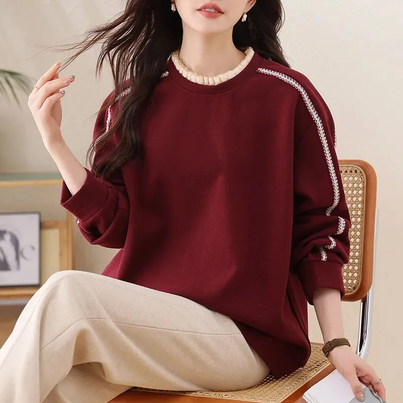 Женская осенне-зимняя толстовка с круглым вырезом из смесовой шерсти в стиле пэчворк, утолщенный свободный модный утягивающий топ с длинными рукавами
Женская осенне-зимняя толстовка с круглым вырезом из смесовой шерсти в стиле пэчворк, утолщенный свободный модный утягивающий топ с длинными рукавами