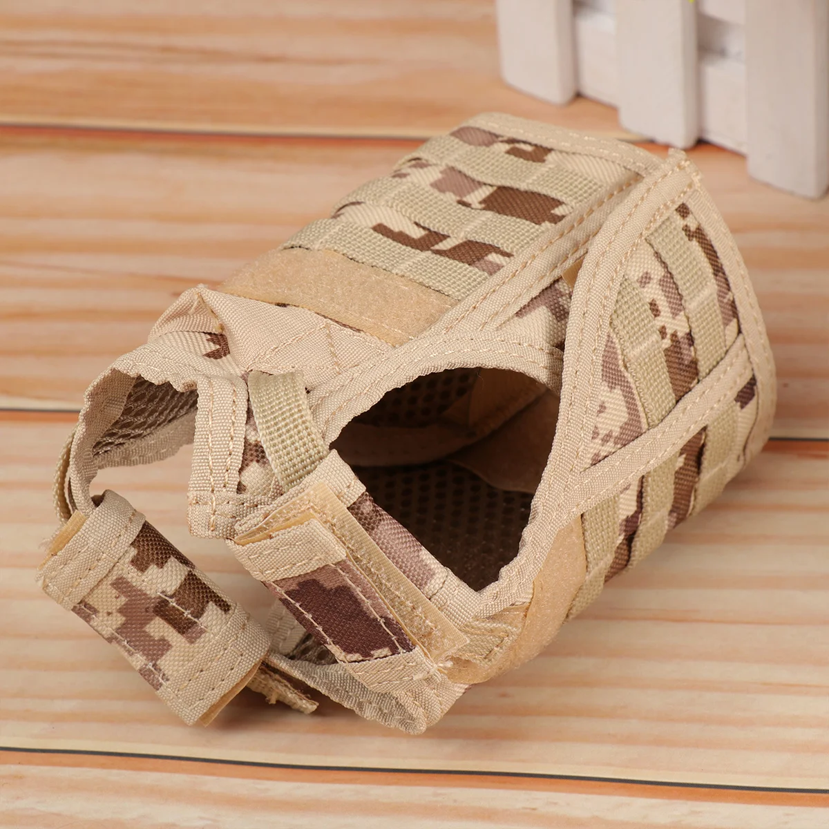 Beer Bottle Sleeve Insulated Adjustable Thick Padded Cover For Camping Bbq Picnics Outdoor Travel Foldable Lightweight Washable
Beer Bottle Sleeve Insulated Adjustable Thick Padded Cover For Camping Bbq Picnics Outdoor Travel Foldable Lightweight Washable