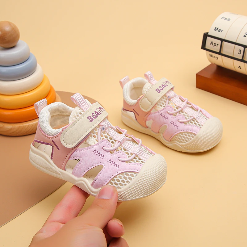 Toddler Baby Breathable Hollow Mesh Walking Sandals Color Block Patchwork Anti-Collision Closed Toe Single Hook And Loop Strap F
Toddler Baby Breathable Hollow Mesh Walking Sandals Color Block Patchwork Anti-Collision Closed Toe Single Hook And Loop Strap F