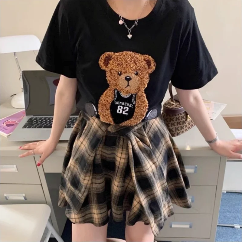 College Preppy Style Matching Dress Sets Brown Plaid Mini Skirts Korean Cute Bear Embroidery T-shirts Sweet Women Kawaii Summer
College Preppy Style Matching Dress Sets Brown Plaid Mini Skirts Korean Cute Bear Embroidery T-shirts Sweet Women Kawaii Summer