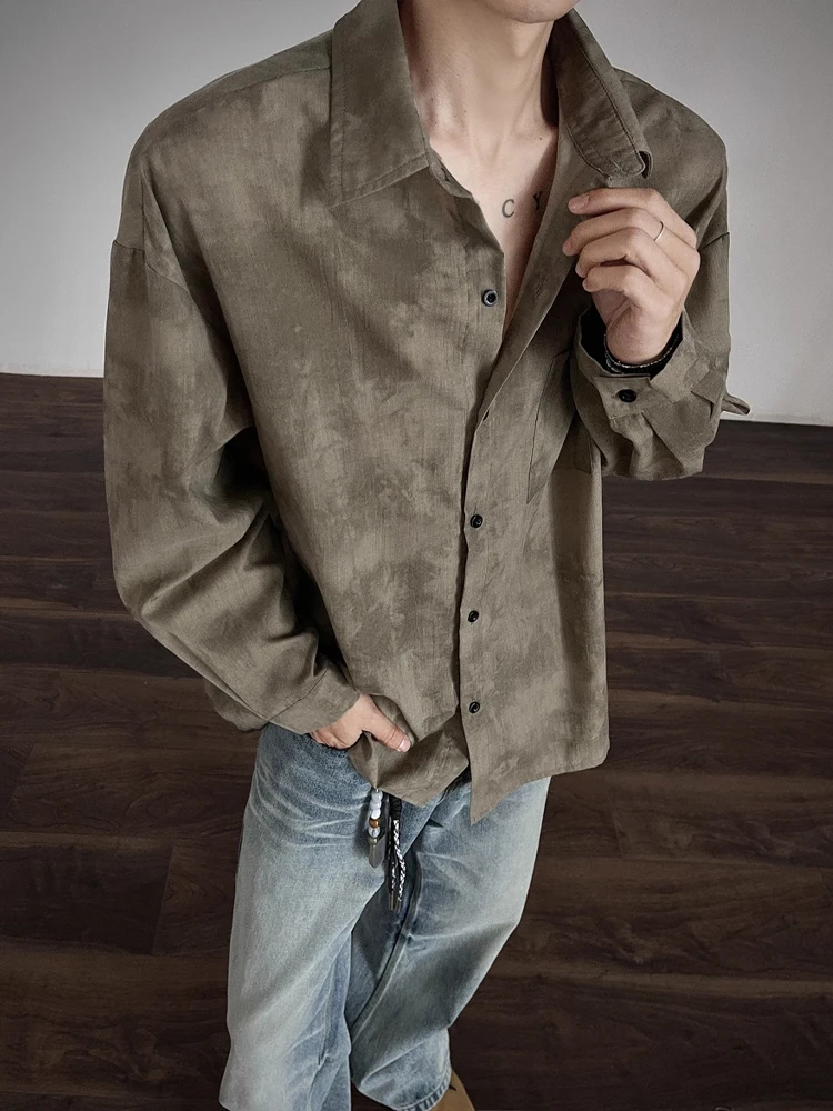 Water-Based Dyeing Long Sve irt Men's Autumn High-End Feel Vintage Inner Collar irt Jaet Loose Fit Casual Sle
Water-Based Dyeing Long Sve irt Men's Autumn High-End Feel Vintage Inner Collar irt Jaet Loose Fit Casual Sle