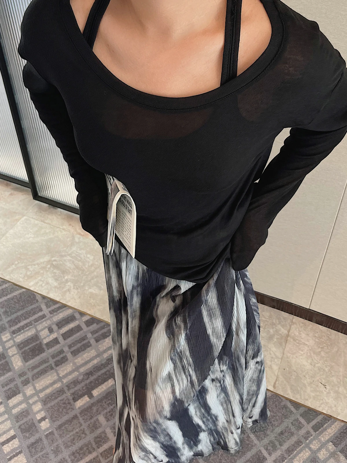 Two Piece Set Mesh T-shirtCropped Tops Y2k Woman Clothing 2025 Spring Summer Trend Long Sleeve Korean Fashion Style Elegant Tees
Two Piece Set Mesh T-shirtCropped Tops Y2k Woman Clothing 2025 Spring Summer Trend Long Sleeve Korean Fashion Style Elegant Tees