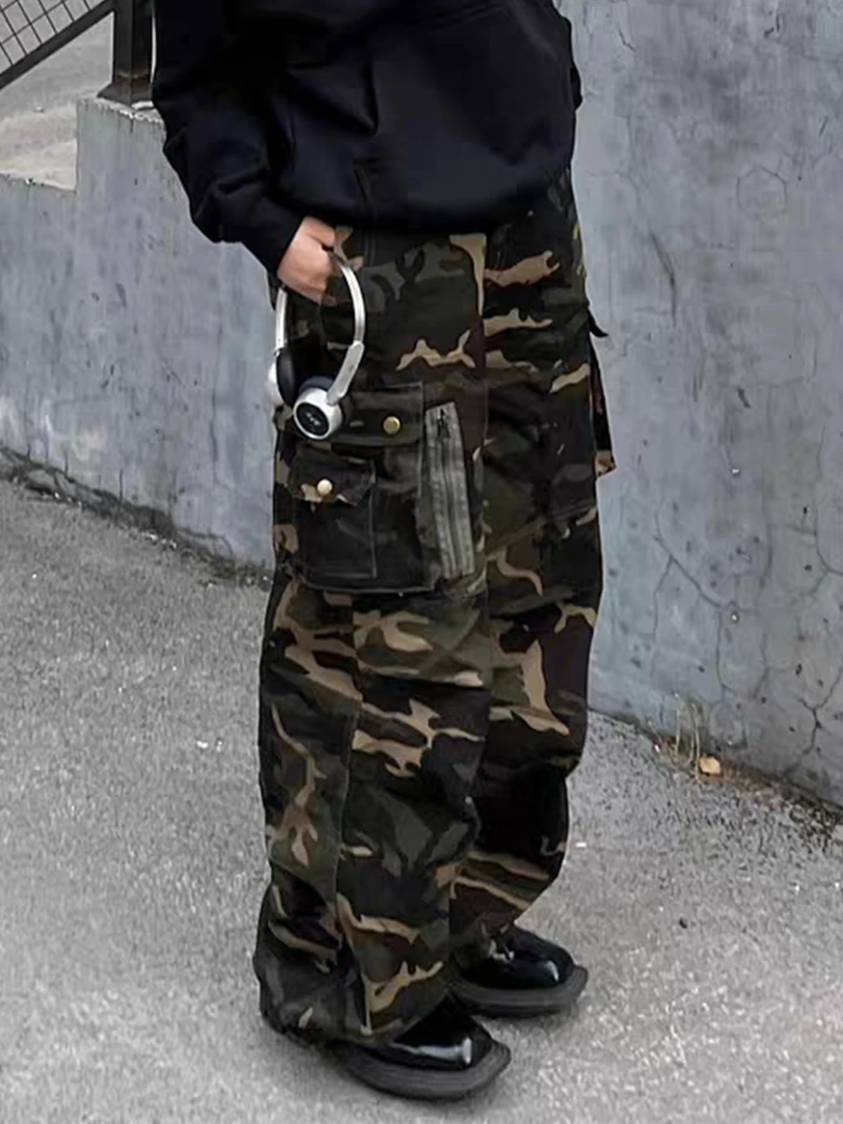 Мужские джинсы в стиле хип-хоп, камуфляжные, свободного кроя, прямые, повседневные, модель Haome
Мужские джинсы в стиле хип-хоп, камуфляжные, свободного кроя, прямые, повседневные, модель Haome