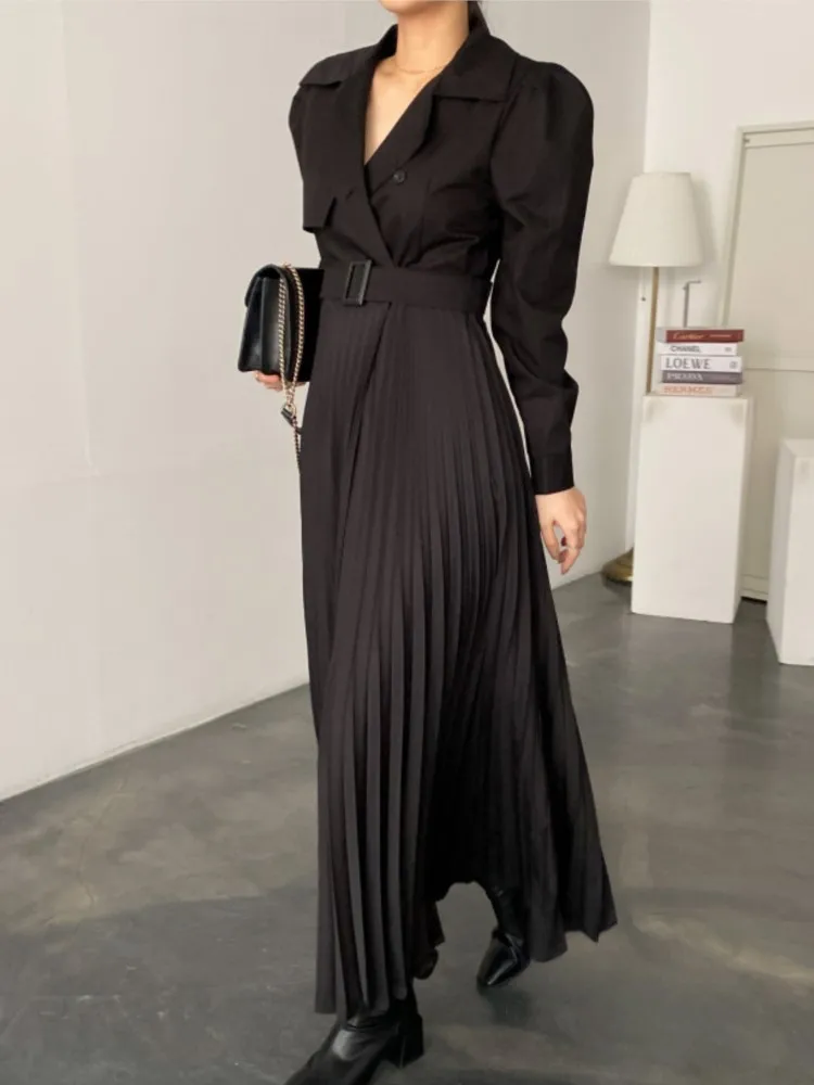 Autumn Pleated Trench Dress Notched Collar Lace-up Belted Office Lady A-Line Dresses New Fashion Women Clothing Formal Occasion
Autumn Pleated Trench Dress Notched Collar Lace-up Belted Office Lady A-Line Dresses New Fashion Women Clothing Formal Occasion