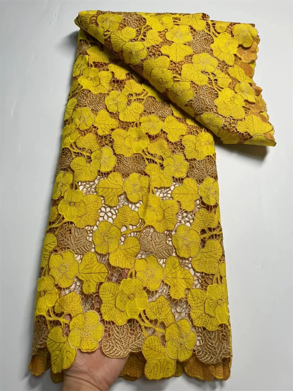 2024 Latest Luxury Yellow Embroidery African Lace Fabric Fashion Nigerian Women Party Dress French Tulle Lace Material Wp626-1
2024 Latest Luxury Yellow Embroidery African Lace Fabric Fashion Nigerian Women Party Dress French Tulle Lace Material Wp626-1