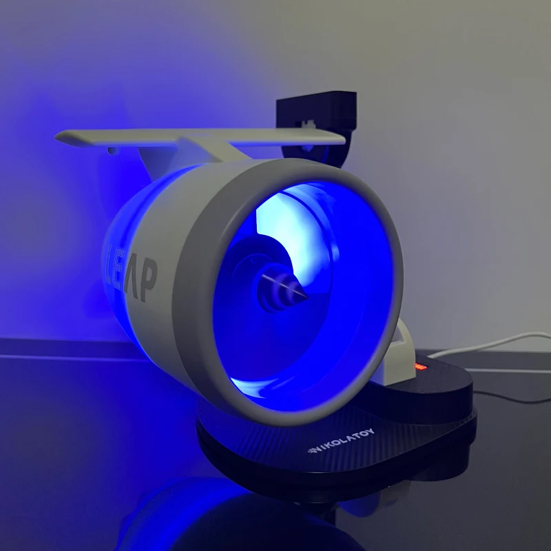 NK-1 Wireless Fast Charging Turbo Spray Engine Red/Blue PLA Spray Fan Engine Desktop Toy Gift
NK-1 Wireless Fast Charging Turbo Spray Engine Red/Blue PLA Spray Fan Engine Desktop Toy Gift