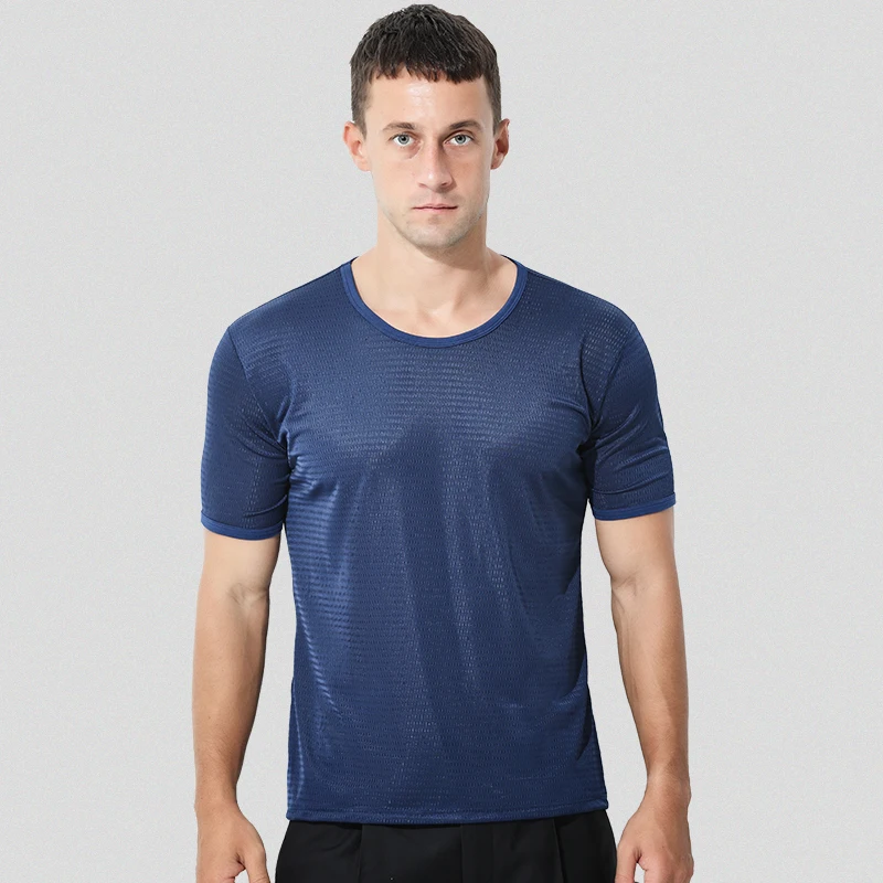 5PCSSummer Ice Silk seamless men's short-sleeved solid color round-neck half-sleeved T-shirt, summer thin top, base layer, slimm
5PCSSummer Ice Silk seamless men's short-sleeved solid color round-neck half-sleeved T-shirt, summer thin top, base layer, slimm