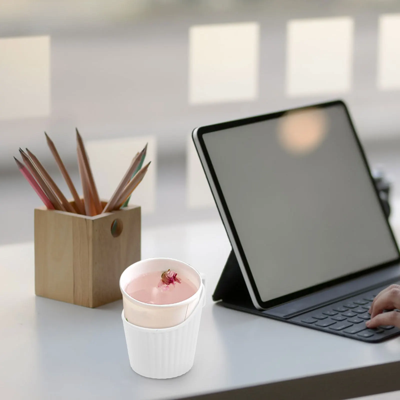 6 шт. подстаканники термостойкая пластиковая подставка для напитков противоскользящее дно офисное домашнее использование кофе рукав держатель для горячих напитков 
6 шт. подстаканники термостойкая пластиковая подставка для напитков противоскользящее дно офисное домашнее использование кофе рукав держатель для горячих напитков