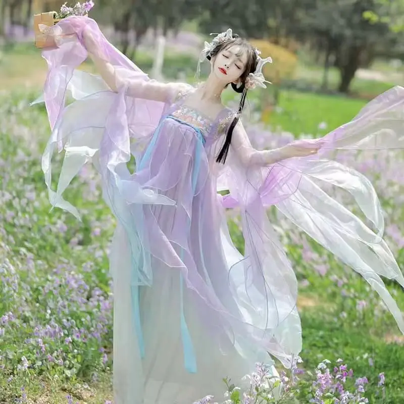 Chinese Embroidered Hanfu Dress Women's Halloween Party Costume Purple Pink Gradient Blue Traditional Chinese Clothing
Chinese Embroidered Hanfu Dress Women's Halloween Party Costume Purple Pink Gradient Blue Traditional Chinese Clothing