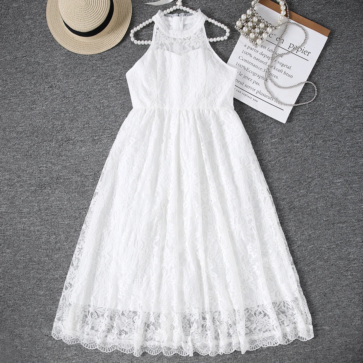 New Girl's Lace Patchwork Flower Embroidery Flocking, Hanging Neck Off Shoulder Slim And Romantic Gorgeous Dress
New Girl's Lace Patchwork Flower Embroidery Flocking, Hanging Neck Off Shoulder Slim And Romantic Gorgeous Dress