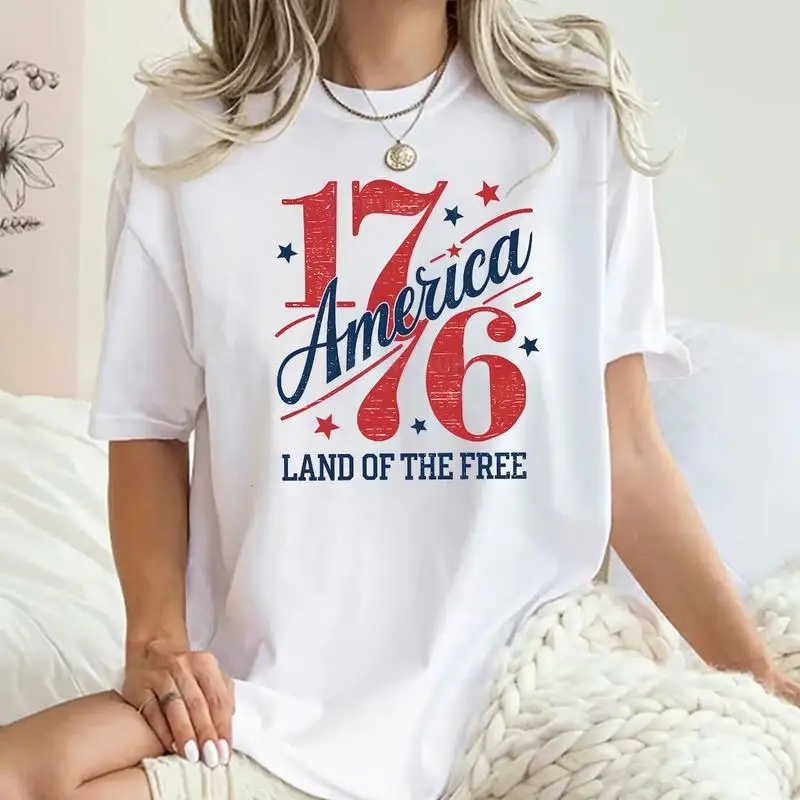 Women's 1776 America Land of The Free T-Shirt Patriotic 4th of July Independence Day Liberty Tee Vintage Gift
Women's 1776 America Land of The Free T-Shirt Patriotic 4th of July Independence Day Liberty Tee Vintage Gift