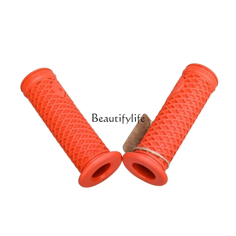 Retro motorcycle modified handle cover, off-road vehicle throttle glue 22mm universal handle cover
Retro motorcycle modified handle cover, off-road vehicle throttle glue 22mm universal handle cover