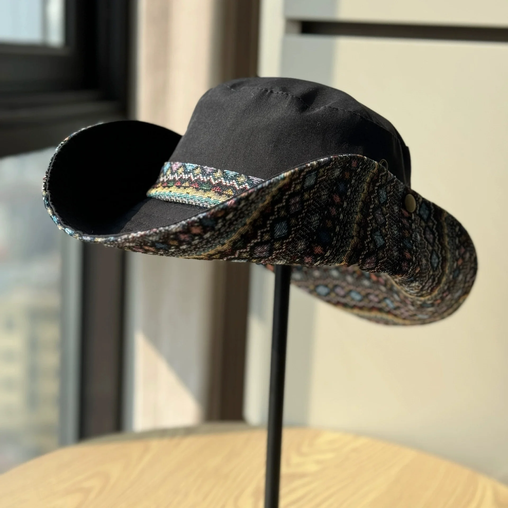 Ethnic-style Outdoor Sun-protective Fisherman’s Hat; Spring and Summer Travel Sun Hat; Wide-brimmed Western Cowboy Hat
Ethnic-style Outdoor Sun-protective Fisherman’s Hat; Spring and Summer Travel Sun Hat; Wide-brimmed Western Cowboy Hat
