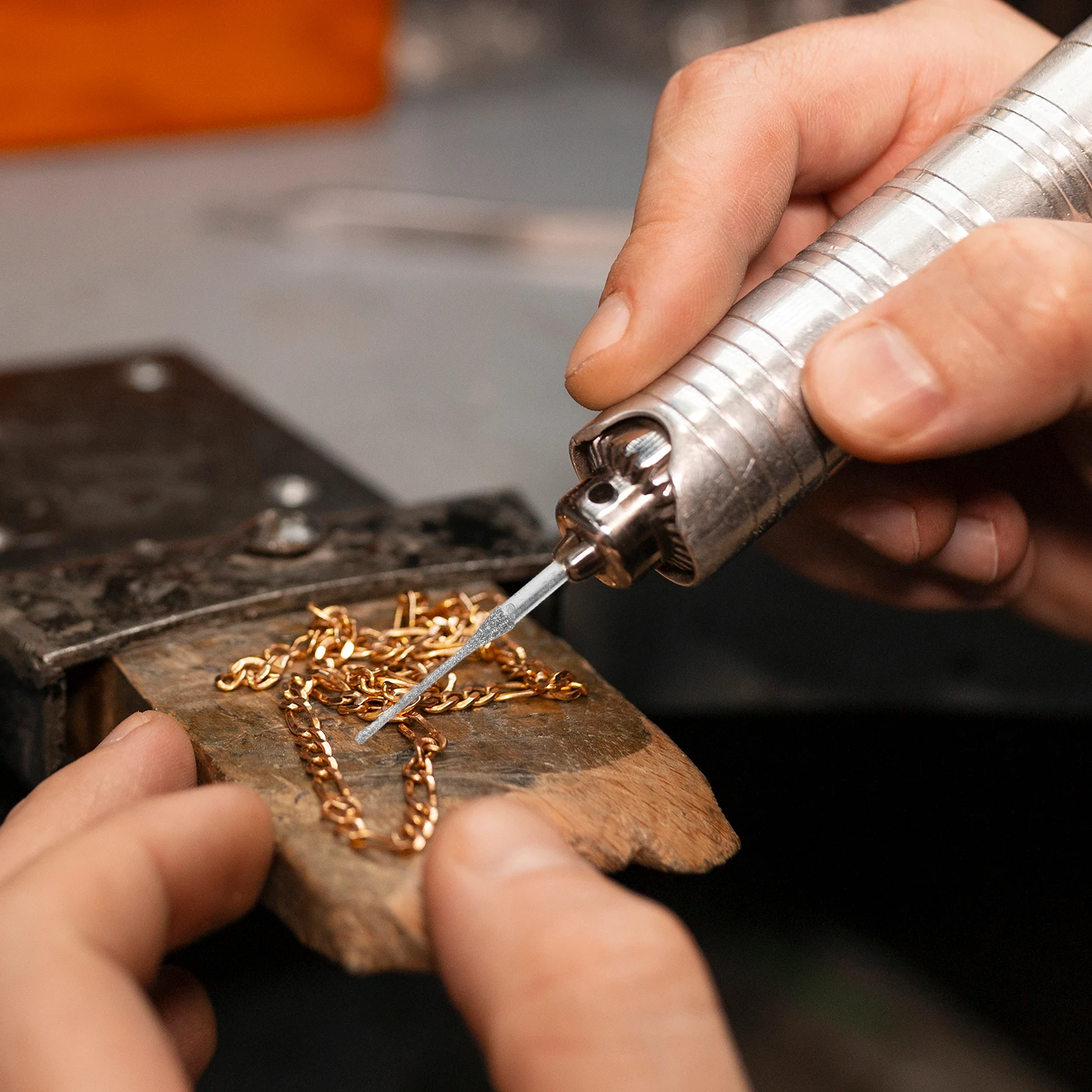 30 Pcs Diamond Drill Bits Set Engraving Bits for Jade Glass Crystal Metal Hard Materials Stonework Engraving Tools
30 Pcs Diamond Drill Bits Set Engraving Bits for Jade Glass Crystal Metal Hard Materials Stonework Engraving Tools