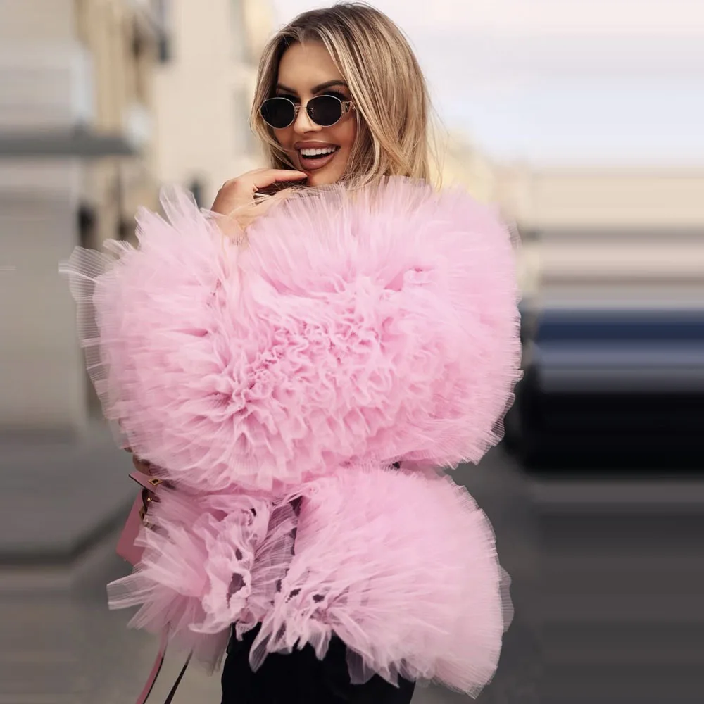 Trendy Pink Women Fluffy Blouse Tulle Women Jacket With Long Sleeves High Street Female Birthday Top Bridal Coat
Trendy Pink Women Fluffy Blouse Tulle Women Jacket With Long Sleeves High Street Female Birthday Top Bridal Coat