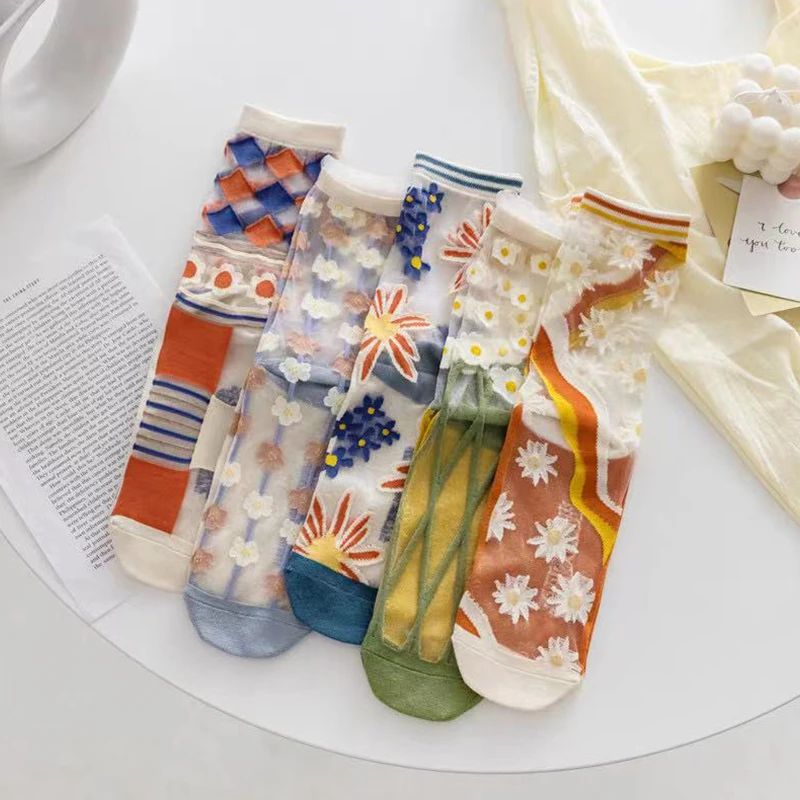 1Pair New Fashion Flowers Embroidery Crystal Silk Socks for Women Girls Transparent Ultra-thin Glass Silk Mesh Breathable Socks
1Pair New Fashion Flowers Embroidery Crystal Silk Socks for Women Girls Transparent Ultra-thin Glass Silk Mesh Breathable Socks