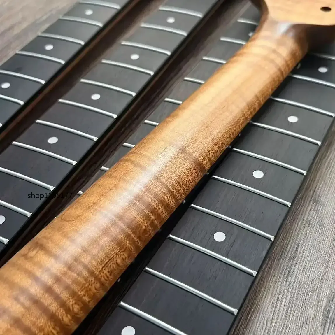 Maple ST Style Guitar Neck with Rosewood Fingerboard - Premium Electric Guitar Replacement Part for Strat
Maple ST Style Guitar Neck with Rosewood Fingerboard - Premium Electric Guitar Replacement Part for Strat