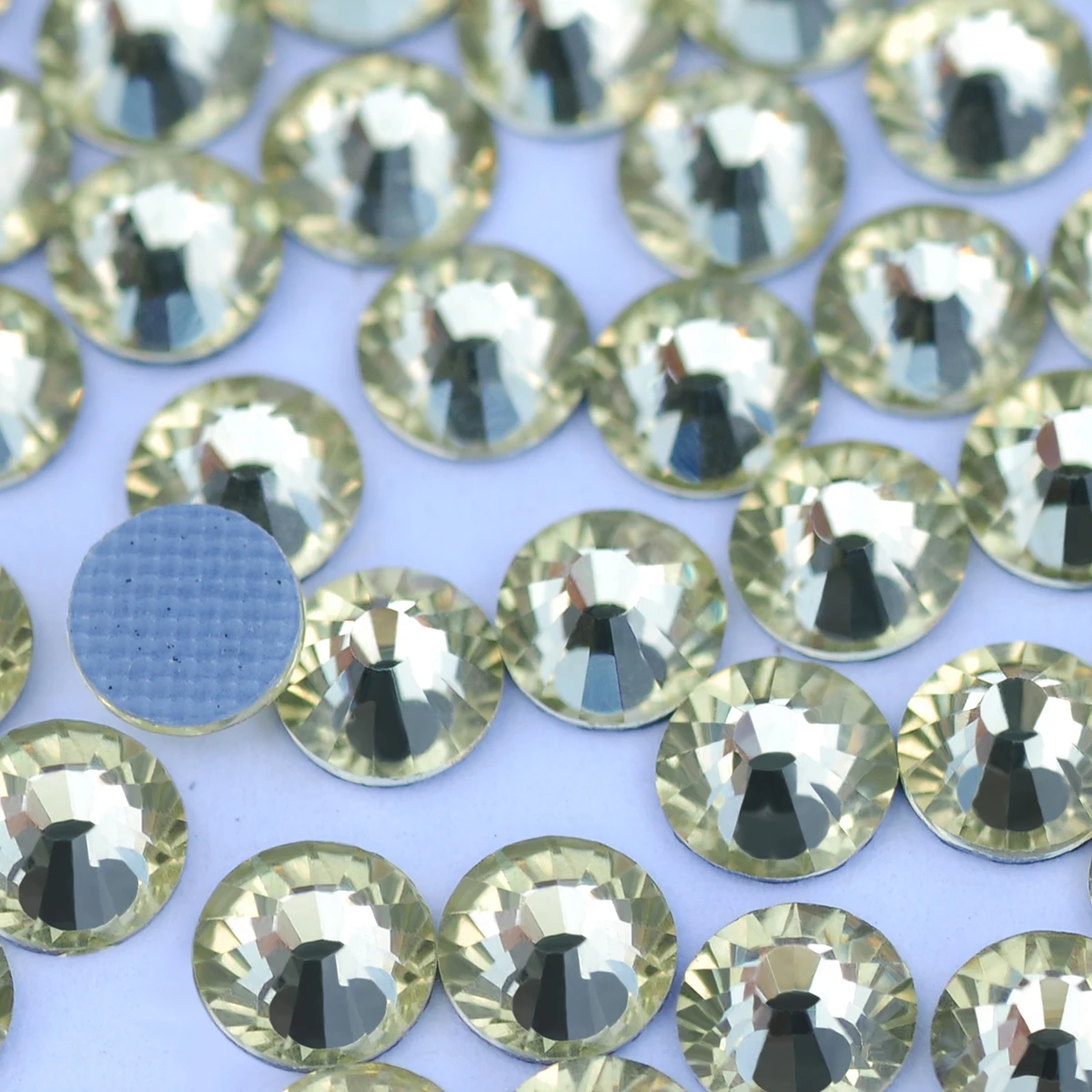 Jonquil Iron On Crystal Glass Strass Flat back hot fix Glass Rhinestone for Garment Needlework Dress DIY Jewelry
Jonquil Iron On Crystal Glass Strass Flat back hot fix Glass Rhinestone for Garment Needlework Dress DIY Jewelry
