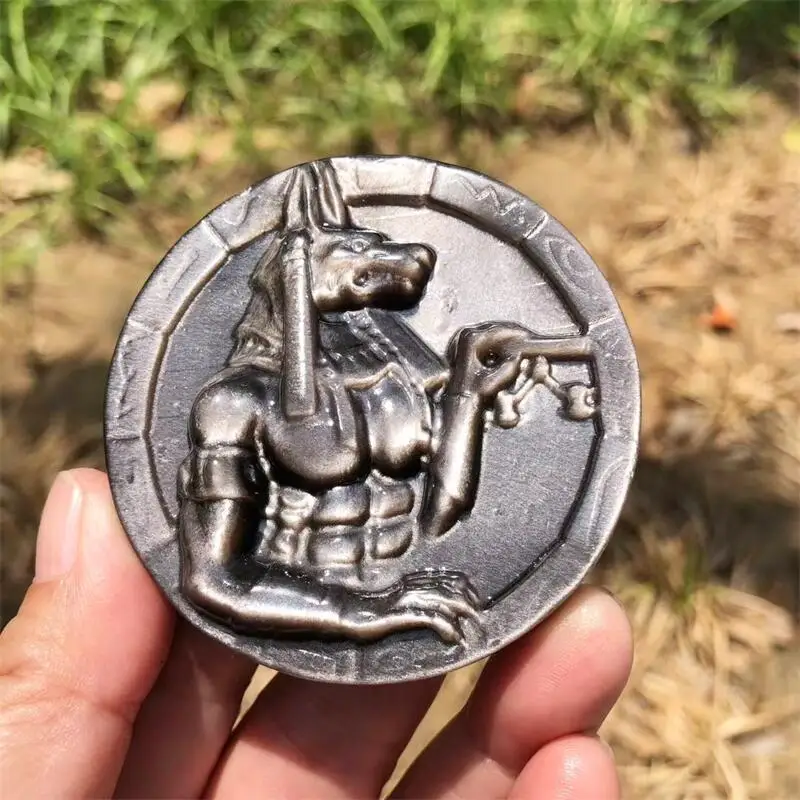 Natural Bsilver Obsidian Anubis, The God Of Death Healing Polished Mineral Ornaments Home Decoration 1PCS
Natural Bsilver Obsidian Anubis, The God Of Death Healing Polished Mineral Ornaments Home Decoration 1PCS