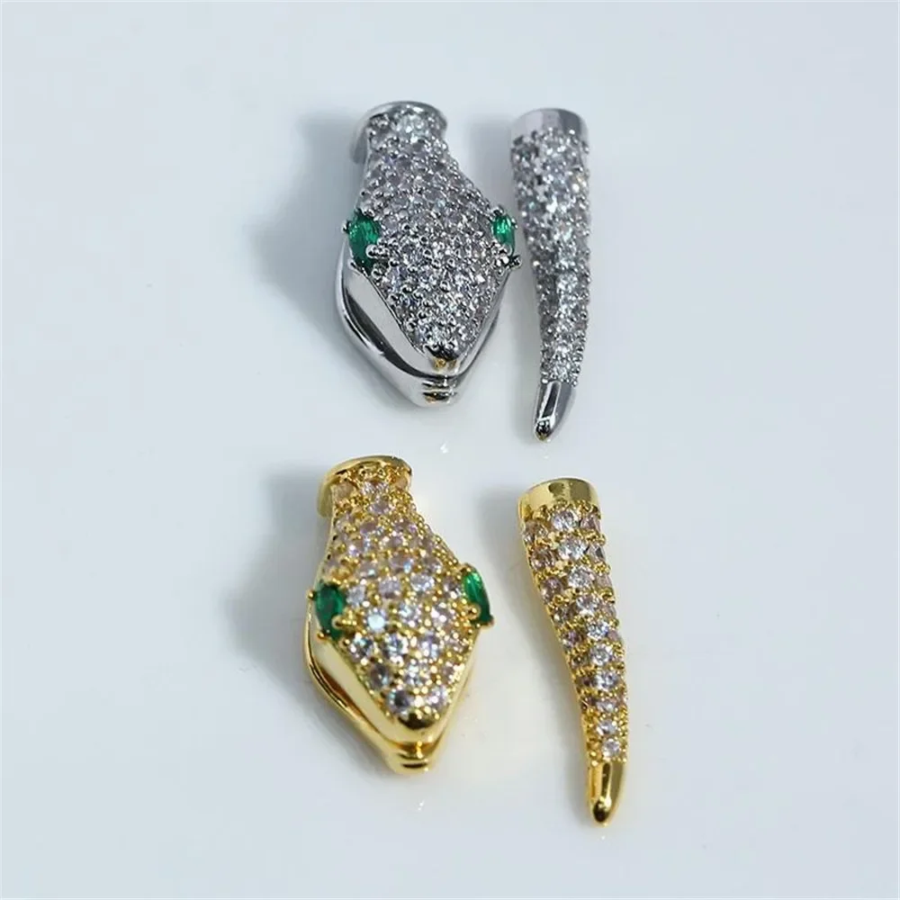 Gold Plated Copper Jewelry Clasp DIY Necklace Bracelet Connector Hook Craft Findings for Jewelry Making Beads Charms Accessories
Gold Plated Copper Jewelry Clasp DIY Necklace Bracelet Connector Hook Craft Findings for Jewelry Making Beads Charms Accessories