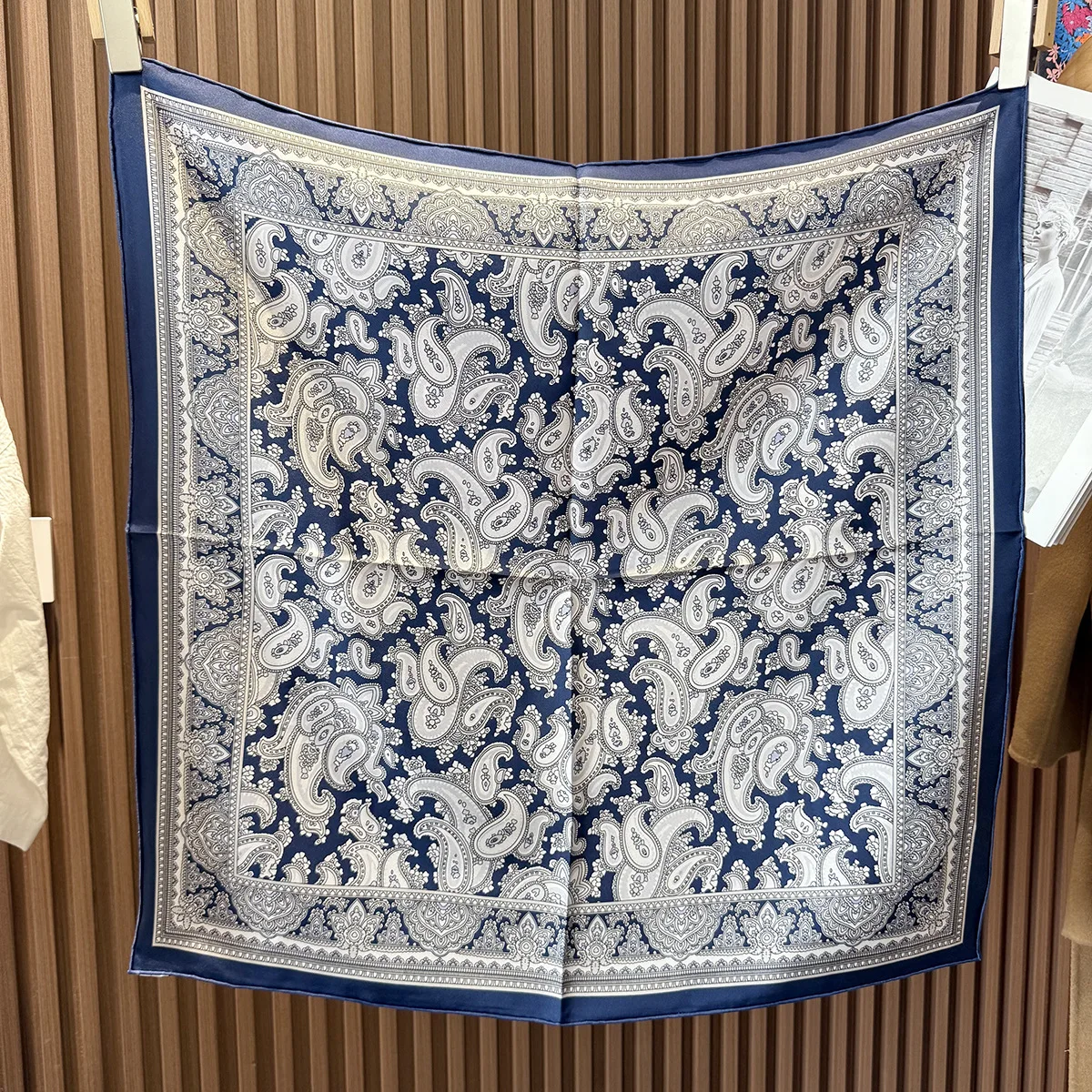 100% mulberry silk scarf women's spring and summer silk scarf versatile twill 70 square scarf 2026 spring and summer new
100% mulberry silk scarf women's spring and summer silk scarf versatile twill 70 square scarf 2026 spring and summer new