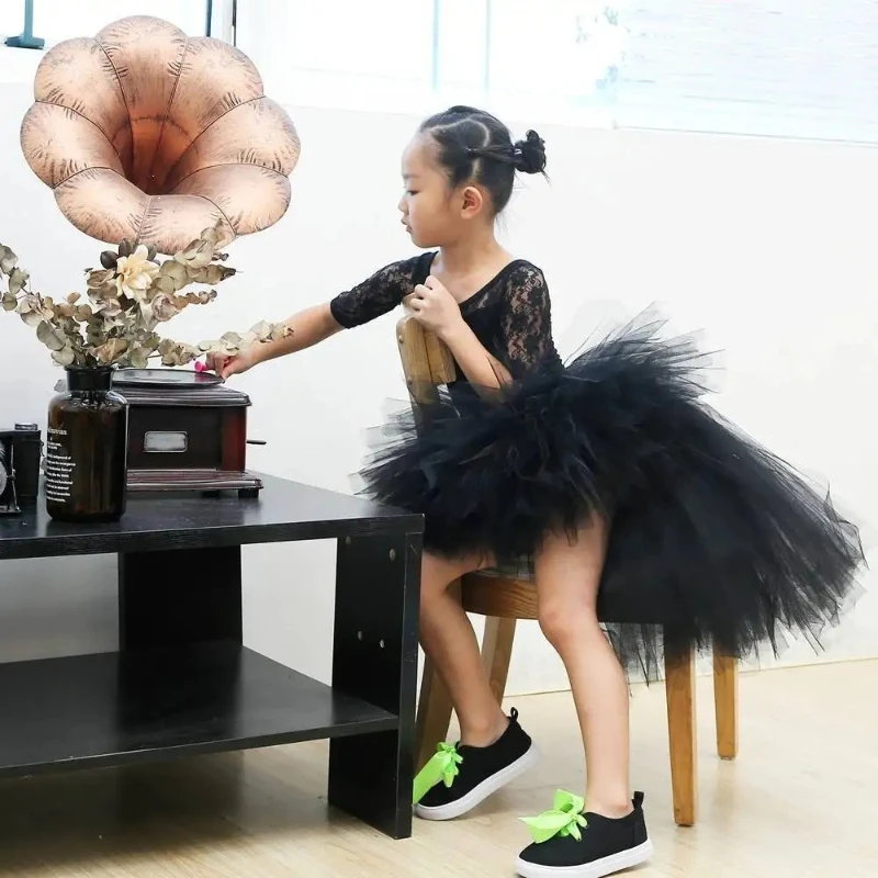Solid Black Trailing Skirts for Girls Tutu Skirt with Tail Princess Girl Fluffy Party Tutus for Kids Halloween New Year Costumes
Solid Black Trailing Skirts for Girls Tutu Skirt with Tail Princess Girl Fluffy Party Tutus for Kids Halloween New Year Costumes