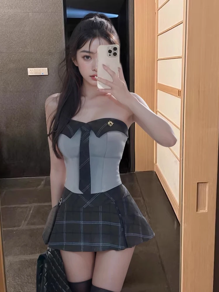 American College Sle Plaid Skirt Set Women Summer 2025 New Tie Drape Top Two-Piece Set Polyester Fiber Workwear
American College Sle Plaid Skirt Set Women Summer 2025 New Tie Drape Top Two-Piece Set Polyester Fiber Workwear