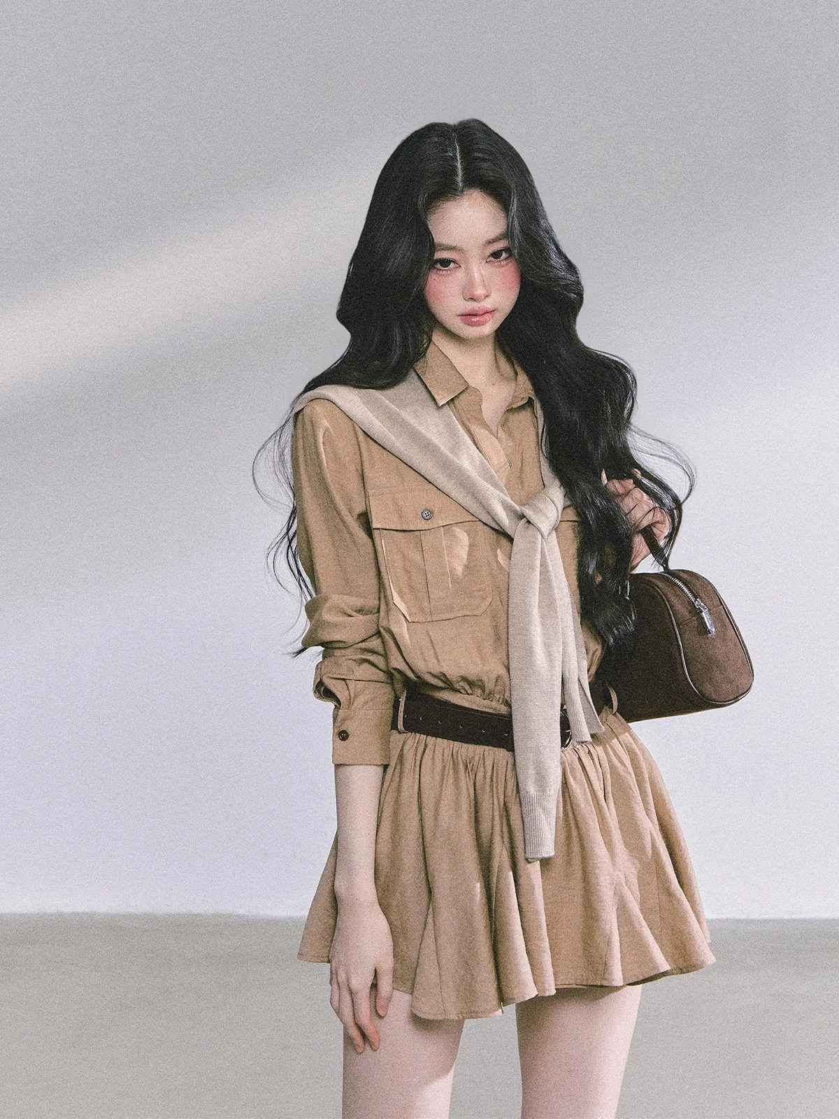 Aomalm Women's Workwear Dr Hepburn Sle Puffy ort Skirt Casual Fabric Long Sve Button Front Slim Fit Busin Wear
Aomalm Women's Workwear Dr Hepburn Sle Puffy ort Skirt Casual Fabric Long Sve Button Front Slim Fit Busin Wear