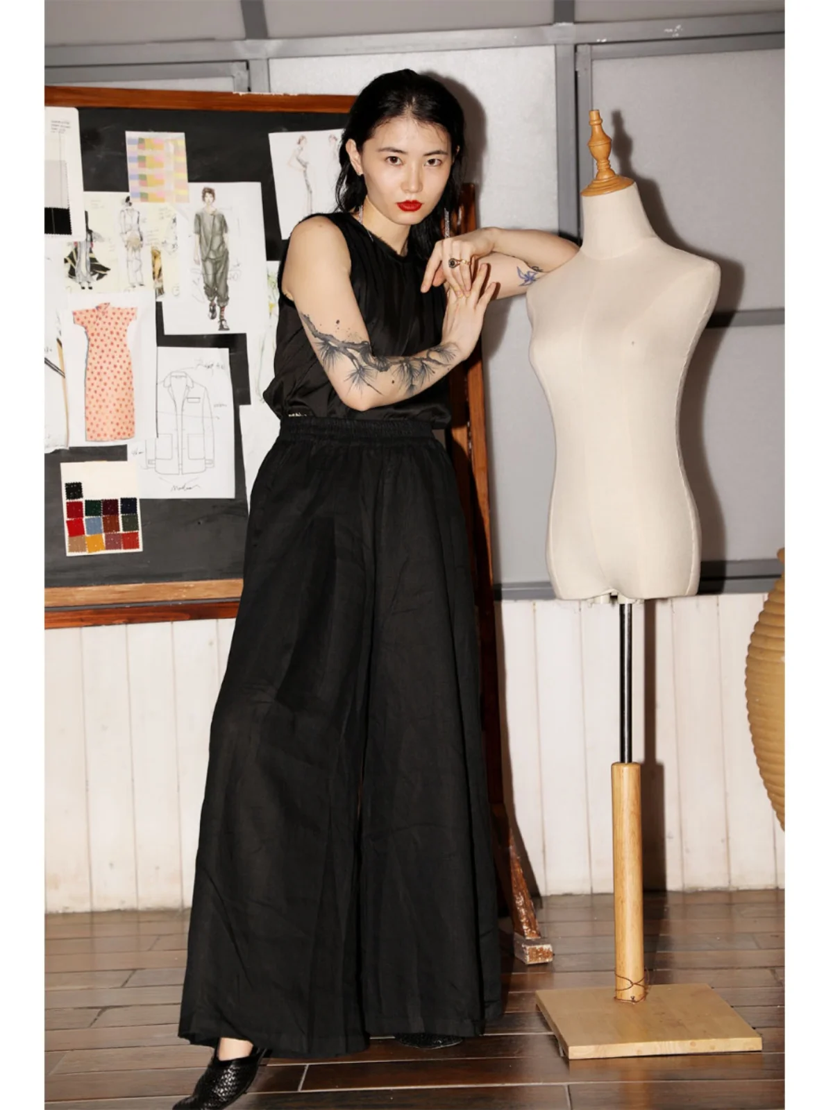 SayFir Chasing Wind Bla Linen Wide Leg Pants Skirt Pants Good Fit Long Leg Lengthening Drifting Ele Autumn Casual Trousers
SayFir Chasing Wind Bla Linen Wide Leg Pants Skirt Pants Good Fit Long Leg Lengthening Drifting Ele Autumn Casual Trousers