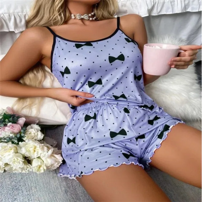 Women's Pajama Set Pajamas T-Shirts Shorts Pink Heart-Shaped Print Round Neck T-Shirt Ice Silk Top Comfortable Casual Summer
Women's Pajama Set Pajamas T-Shirts Shorts Pink Heart-Shaped Print Round Neck T-Shirt Ice Silk Top Comfortable Casual Summer 