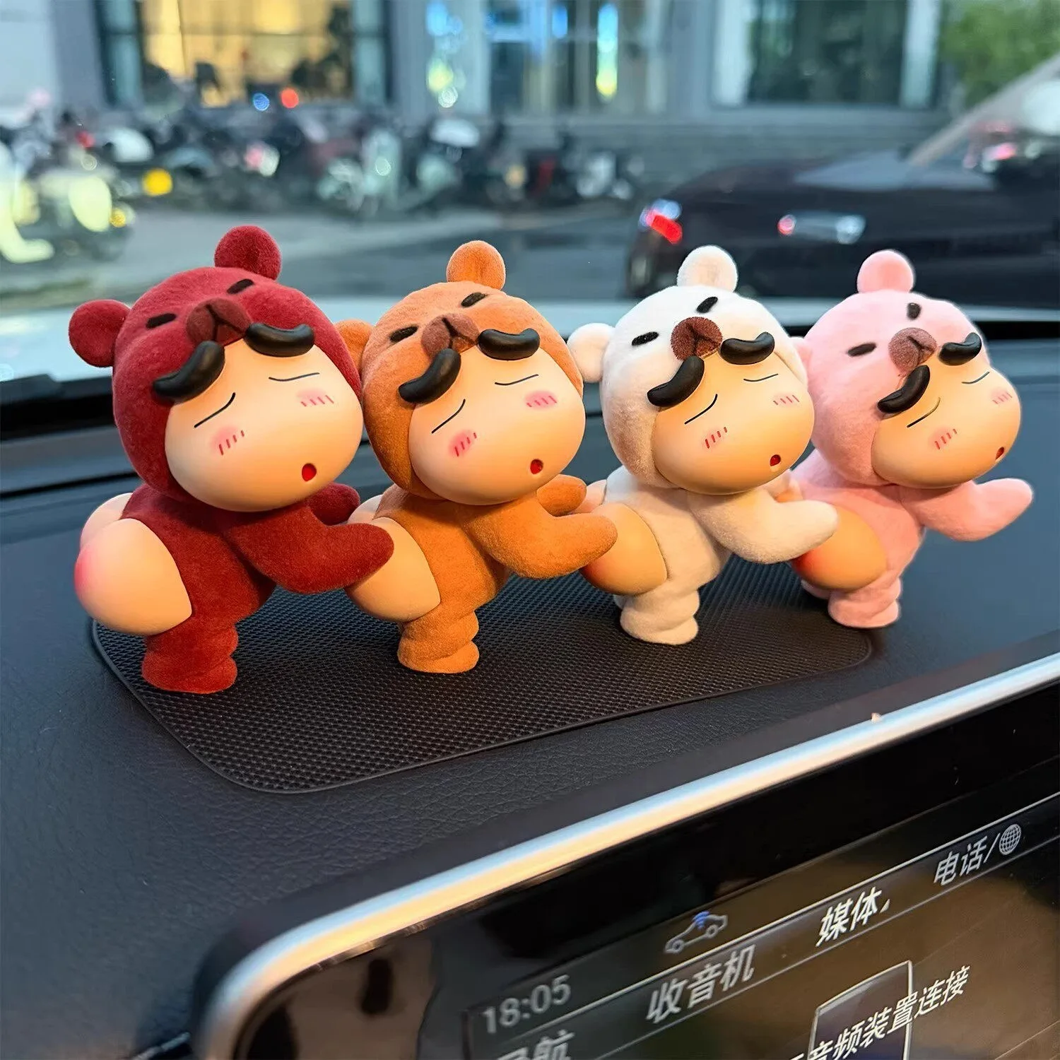 Crayon Shin-chan figurine cute butt desktop car ornament toy trendy collectible model anime character merchandise figure
Crayon Shin-chan figurine cute butt desktop car ornament toy trendy collectible model anime character merchandise figure