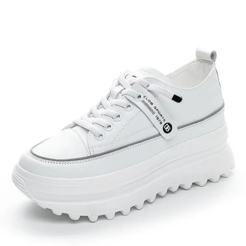 Top quality 5.5cm Genuine Leather Platform Wedge Shoes Chunky Sneaker Casual Shoes Comfortable Breathable Spring Autumn Shoes
Top quality 5.5cm Genuine Leather Platform Wedge Shoes Chunky Sneaker Casual Shoes Comfortable Breathable Spring Autumn Shoes