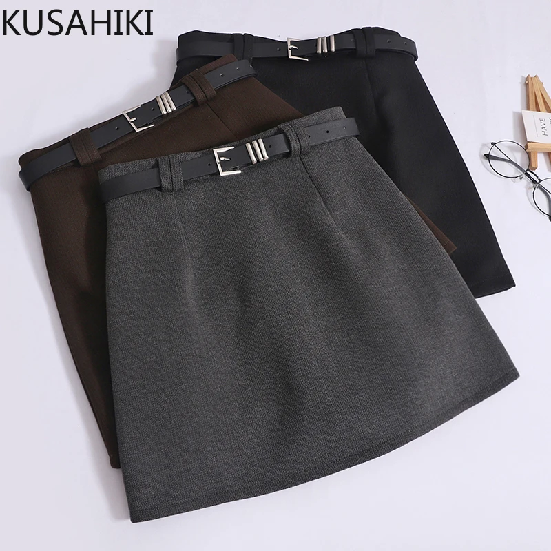 KUSAHIKI Woolen A-line Half Skirt for Women Autumn Winter 2023 New High Waist Slim with Belt Mini Skirt Faldas De Mujer
KUSAHIKI Woolen A-line Half Skirt for Women Autumn Winter 2023 New High Waist Slim with Belt Mini Skirt Faldas De Mujer