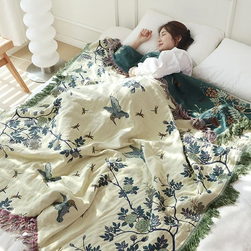 New Cotton Blanket and Bedspreads Double-sided Sofa Cover with Tassels Gauze Bed Cover Sofa Blanket Summer Cool Thin Quilt Sheet
New Cotton Blanket and Bedspreads Double-sided Sofa Cover with Tassels Gauze Bed Cover Sofa Blanket Summer Cool Thin Quilt Sheet