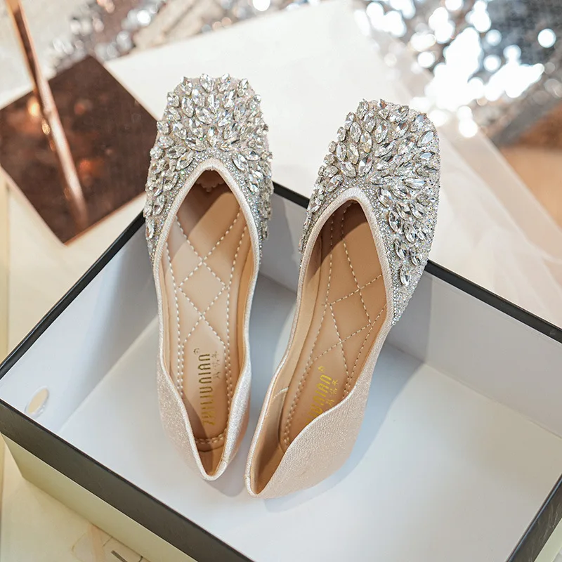 Spring New 2025 Versatile Single Shoe Shallow Mouth Flat Heel Square Toe Increased Height Rhinestone Oversized Women's Shoes
Spring New 2025 Versatile Single Shoe Shallow Mouth Flat Heel Square Toe Increased Height Rhinestone Oversized Women's Shoes