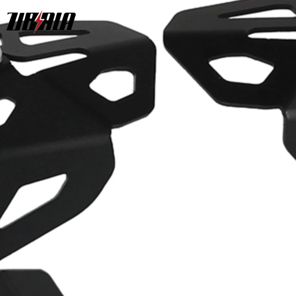 Motorcycle Engine Guard Cover Protector For BMW R1250GS ADV R1250RS/RT R1250 GS 2019 2020 Engine Guards Cylinder Head Guards 
Motorcycle Engine Guard Cover Protector For BMW R1250GS ADV R1250RS/RT R1250 GS 2019 2020 Engine Guards Cylinder Head Guards