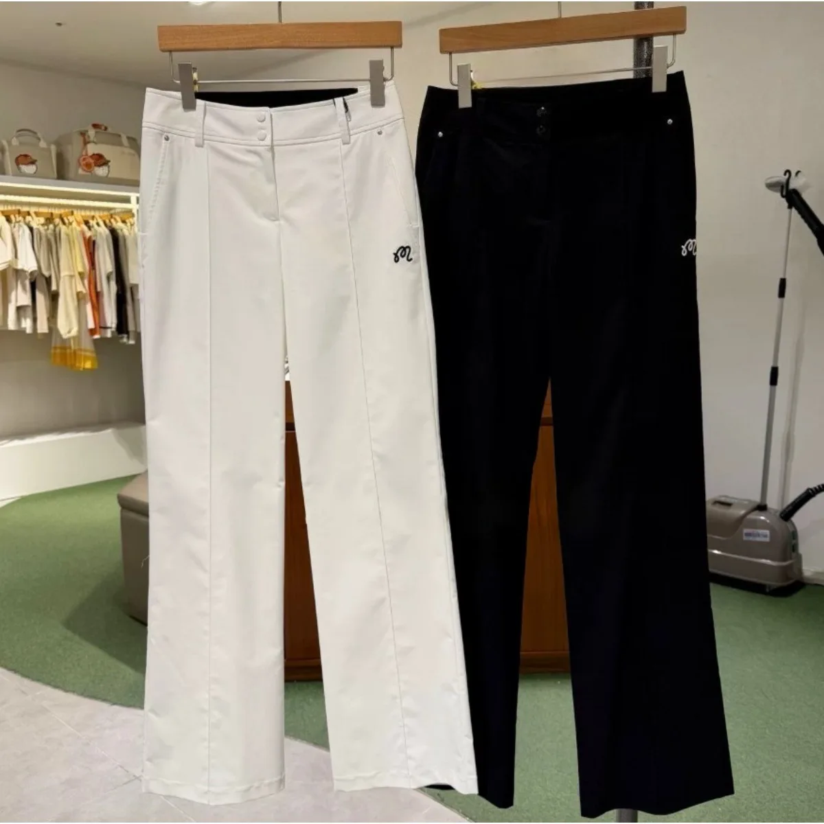 2026 Sporty Korean Women's Golf Long Pants High Rise Flared Moisture Wicking for Outdoor Breathable Quick-Dry Casual Trousers
2026 Sporty Korean Women's Golf Long Pants High Rise Flared Moisture Wicking for Outdoor Breathable Quick-Dry Casual Trousers