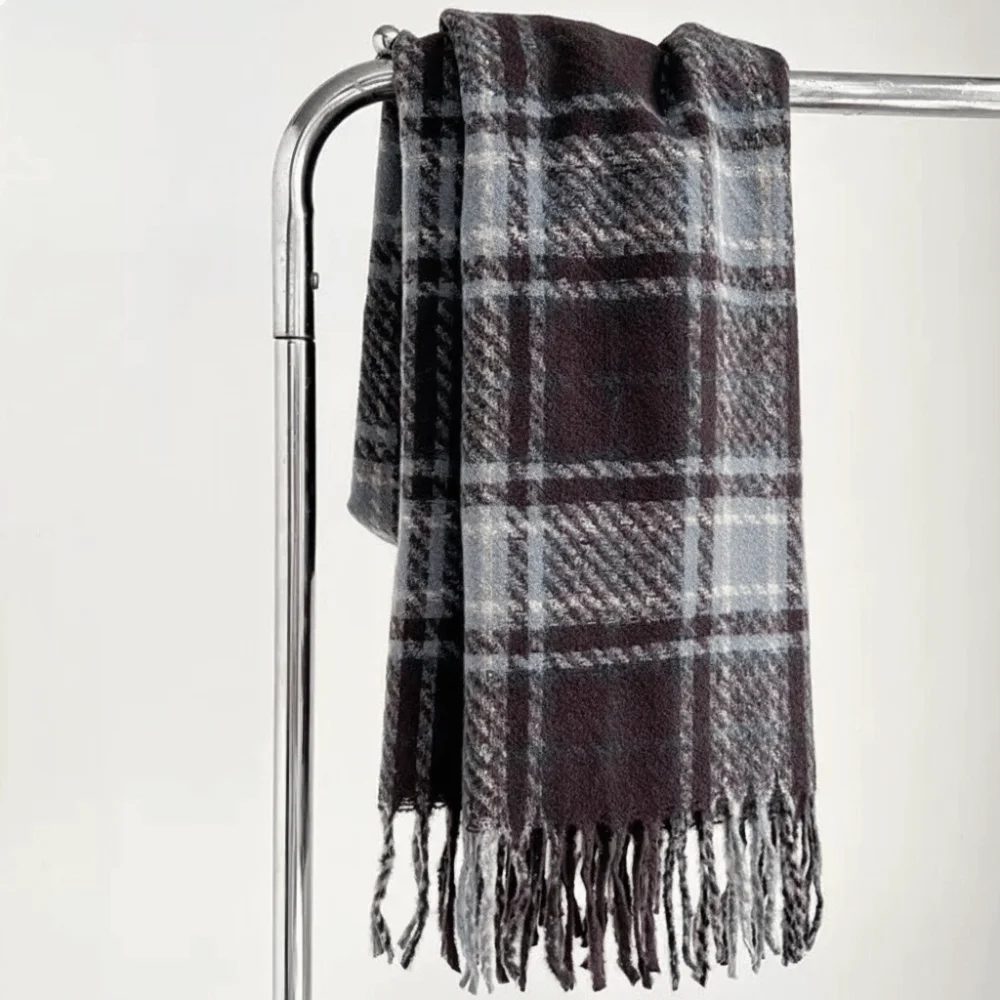 Retro Pashmina Plaid Wool Scarf Plush Tassel Winter Cashmere Scarves Korean Style Warm Long Shawl Girl
Retro Pashmina Plaid Wool Scarf Plush Tassel Winter Cashmere Scarves Korean Style Warm Long Shawl Girl