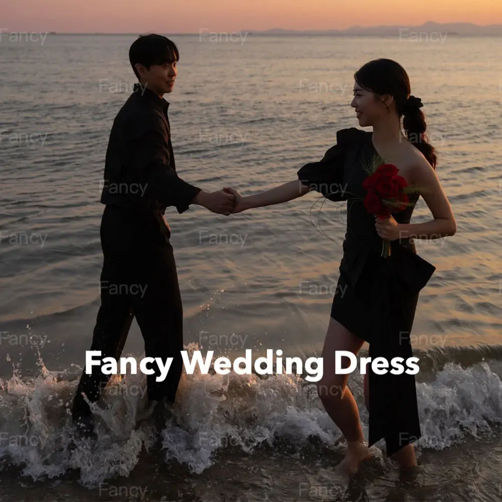 Fancy Black Seaside One Shoulder Wedding Dress Half Sleeve Irregular Bridal Gown Bow Elastic Satin Formal Dress Customized
Fancy Black Seaside One Shoulder Wedding Dress Half Sleeve Irregular Bridal Gown Bow Elastic Satin Formal Dress Customized
