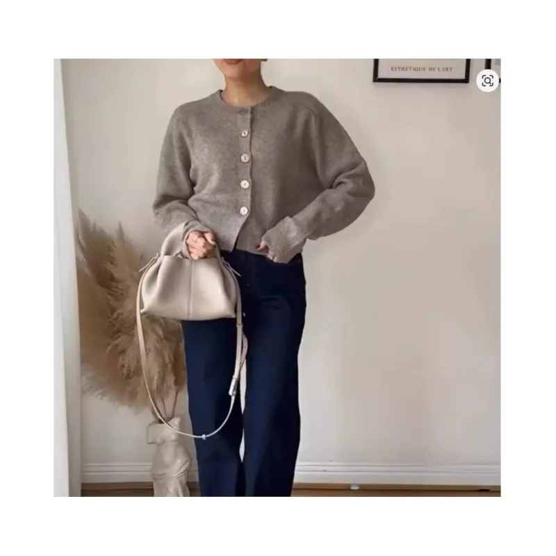 Women's Button Kniting Jacket Autumn O Neck Cardigan Casual Fashion Elastic Cardigan Solid Long Sleeve Female Coat
Women's Button Kniting Jacket Autumn O Neck Cardigan Casual Fashion Elastic Cardigan Solid Long Sleeve Female Coat