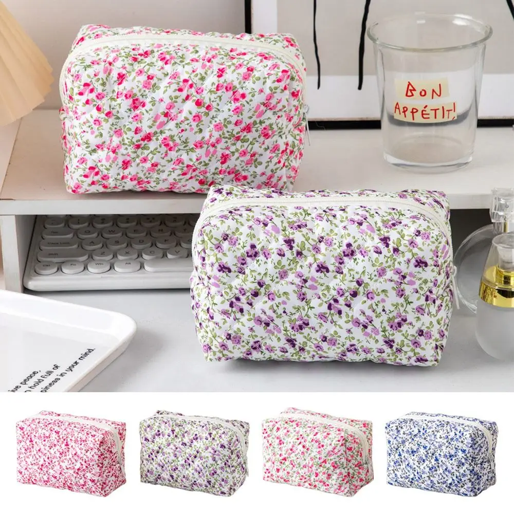 Модная косметичка с цветочным принтом, многофункциональная косметичка большой емкости, портативная женская сумка для хранения
Модная косметичка с цветочным принтом, многофункциональная косметичка большой емкости, портативная женская сумка для хранения